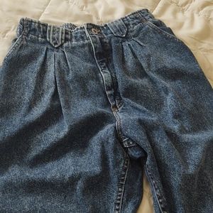 Vintage high waisted jeans